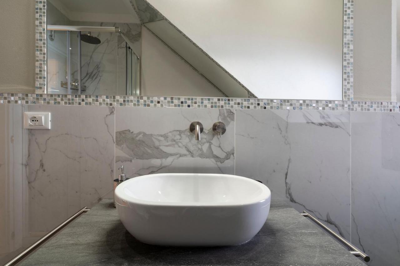 Querini Suite-balcony On Canal, Close To San Marco * Venedig